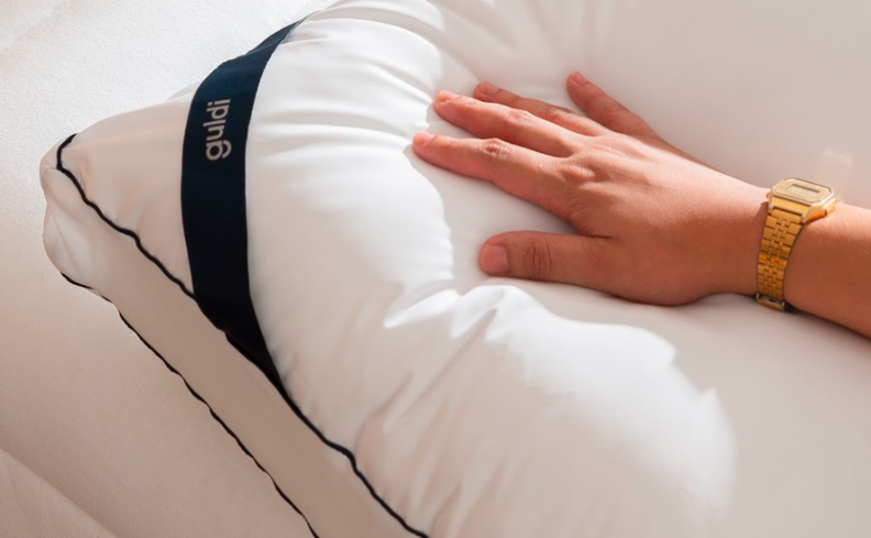 dicas para saber como lavar travesseiro e conservá-lo para ter uma boa noite de sono.